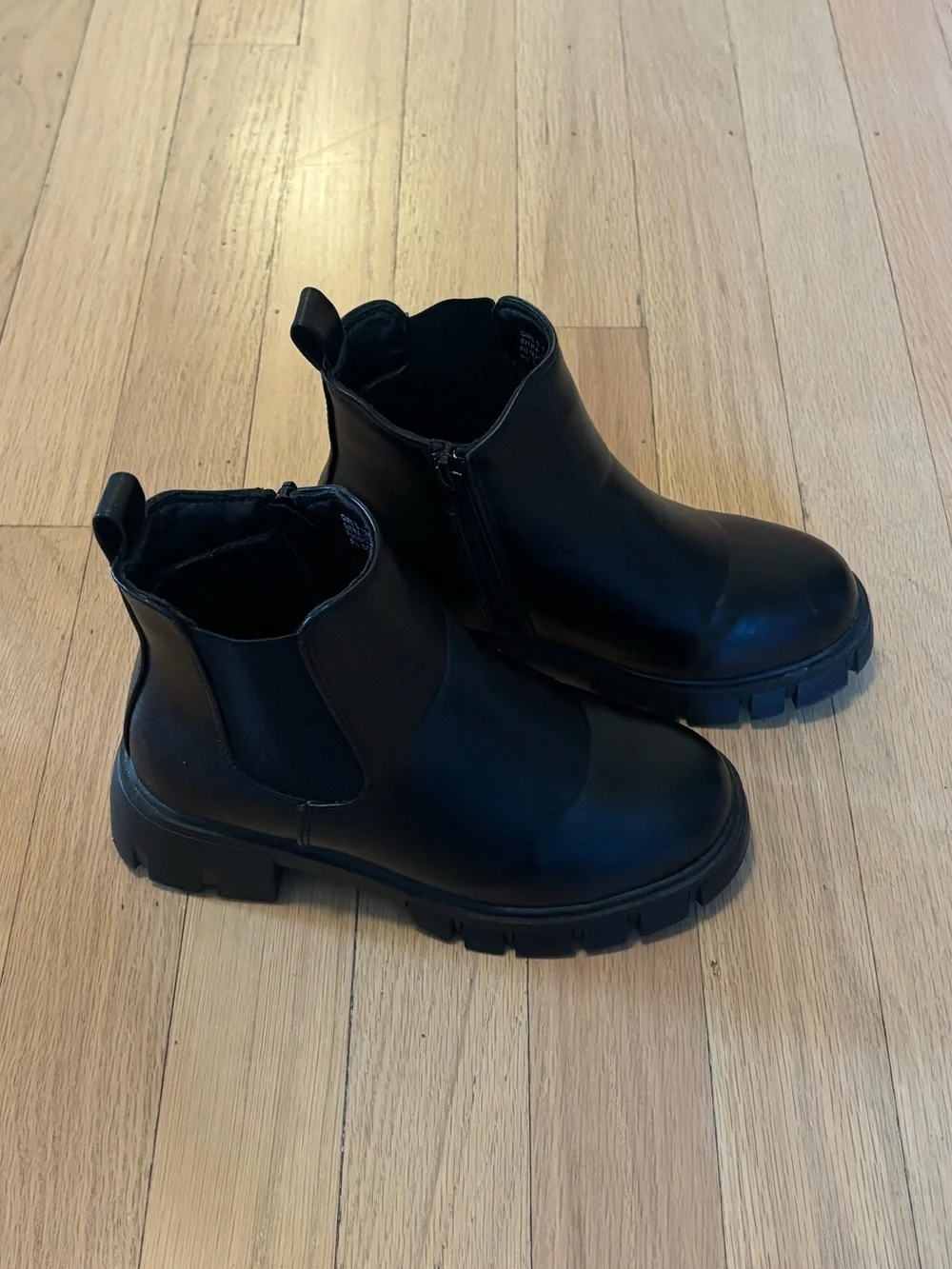 MIA stylish black